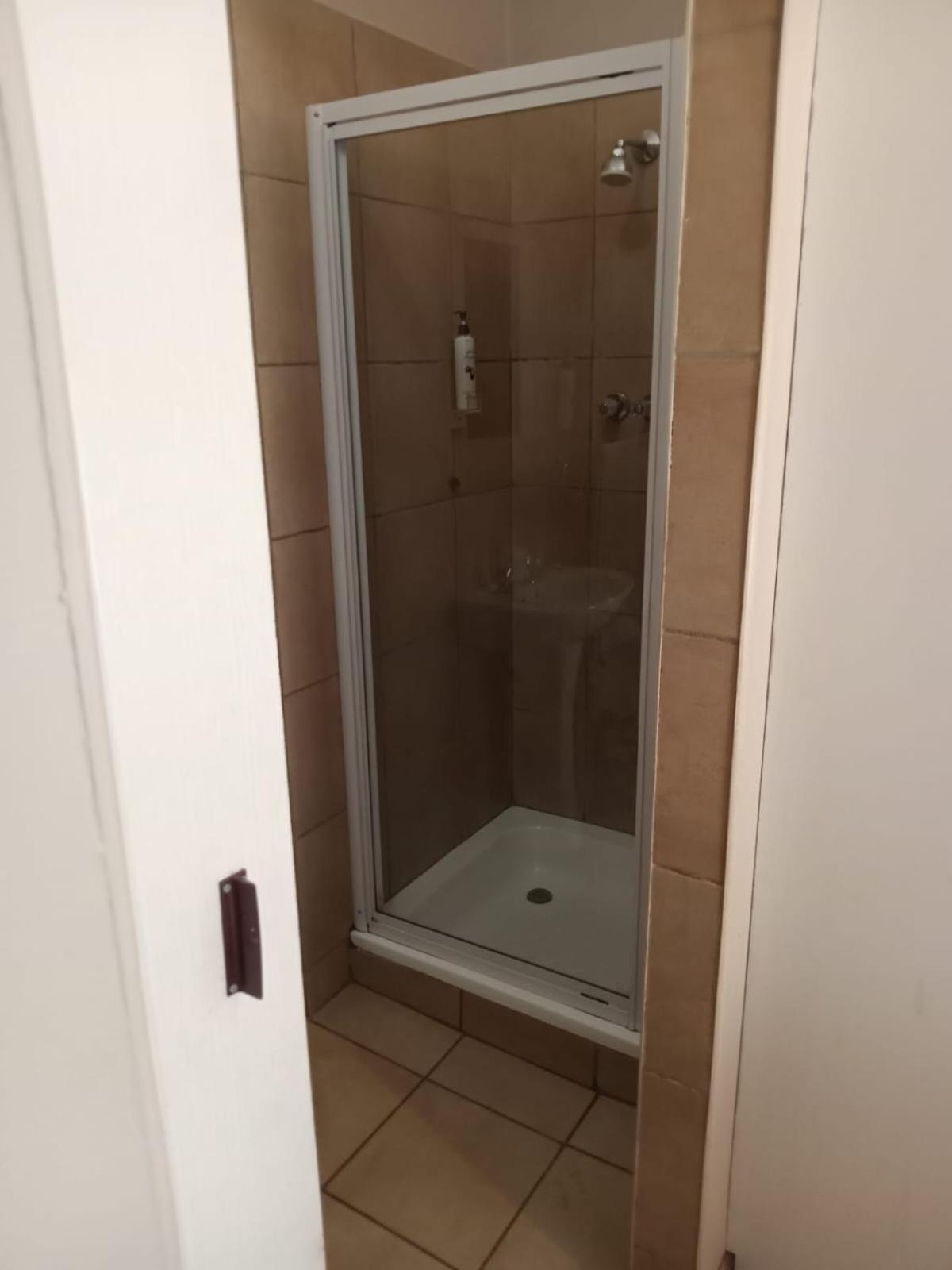 African Kingdom Guest House 博克斯堡 外观 照片