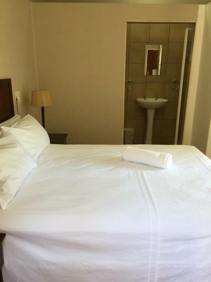 African Kingdom Guest House 博克斯堡 外观 照片